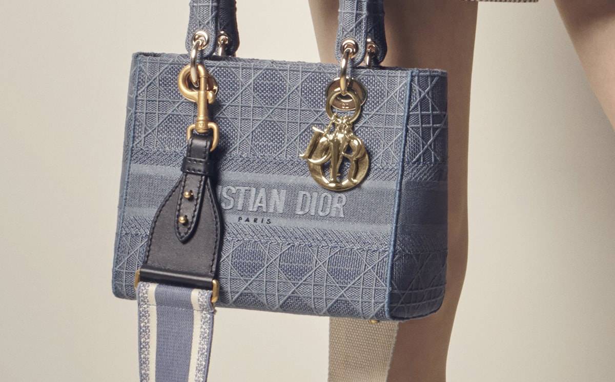 Video The Making Of Christian Dior S Lady D Lite Bag