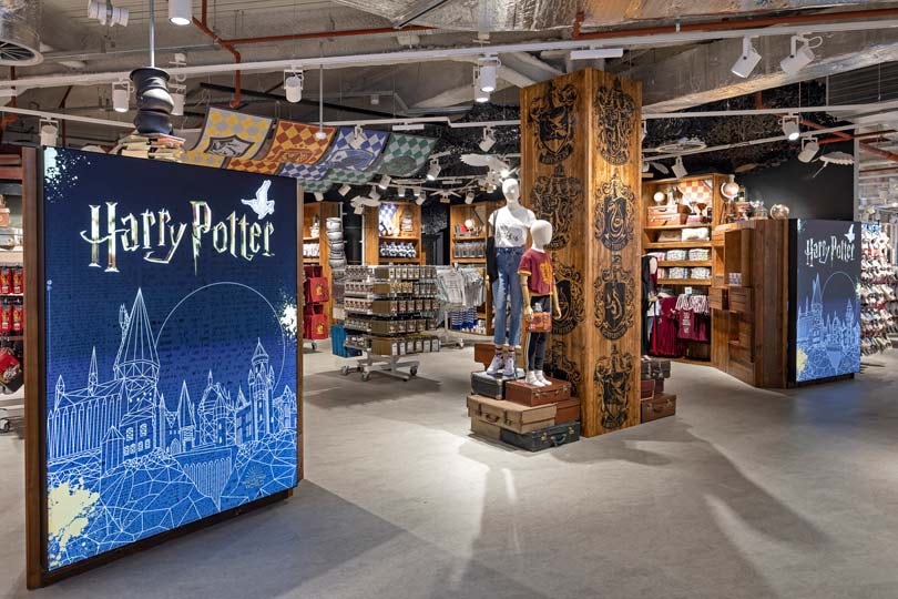 Le plus grand Primark au monde ouvre ses portes à Birmingham Le plus grand Primark au monde ouvre ses portes à Birmingham