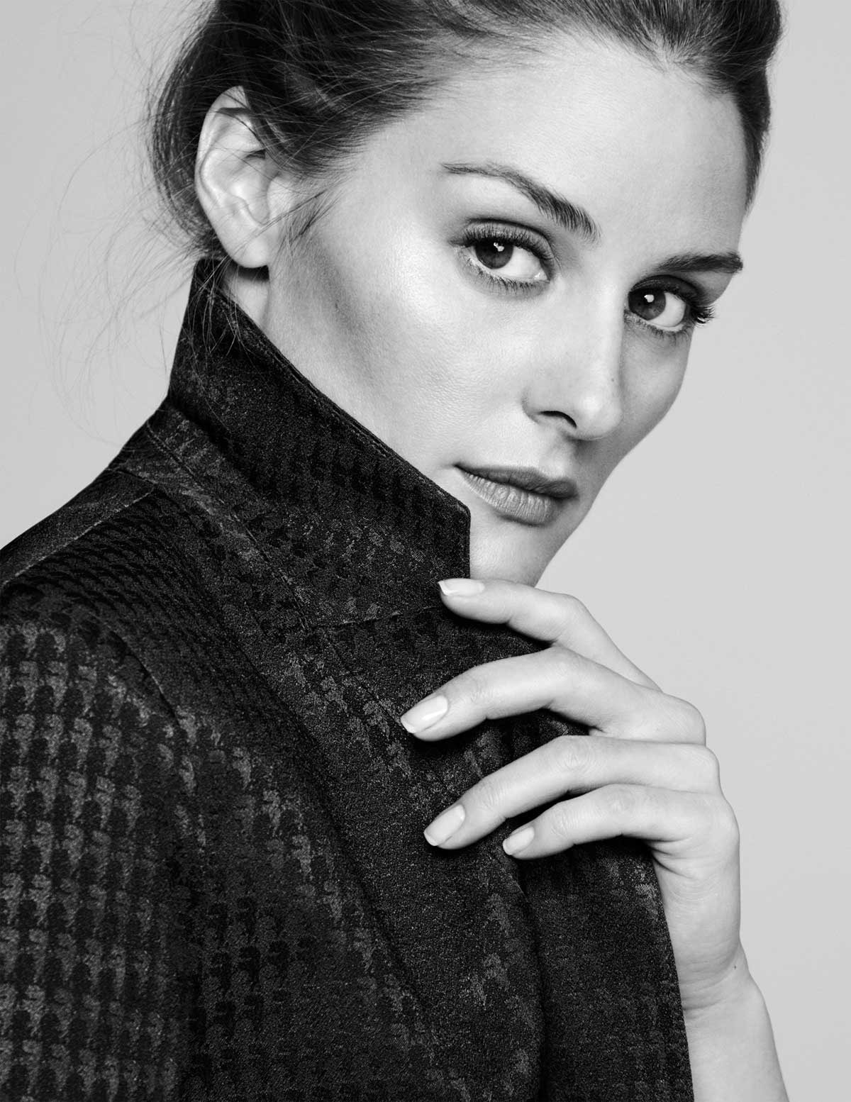 « Karl Lagerfeld Styled by Olivia Palermo » : les premières images d’une élégante collaboration « Karl Lagerfeld Styled by Olivia Palermo » : les premières images d’une élégante collaboration