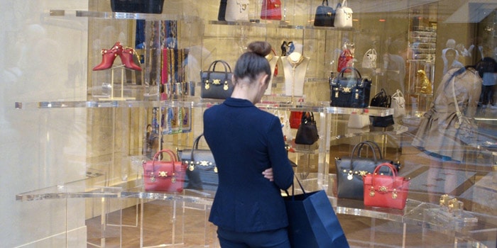 The ‘True Cost’ of the Fast-Fashion Ilusion: How something so cheap can make us feel so rich The ‘True Cost’ of the Fast-Fashion Ilusion: How something so cheap can make us feel so rich