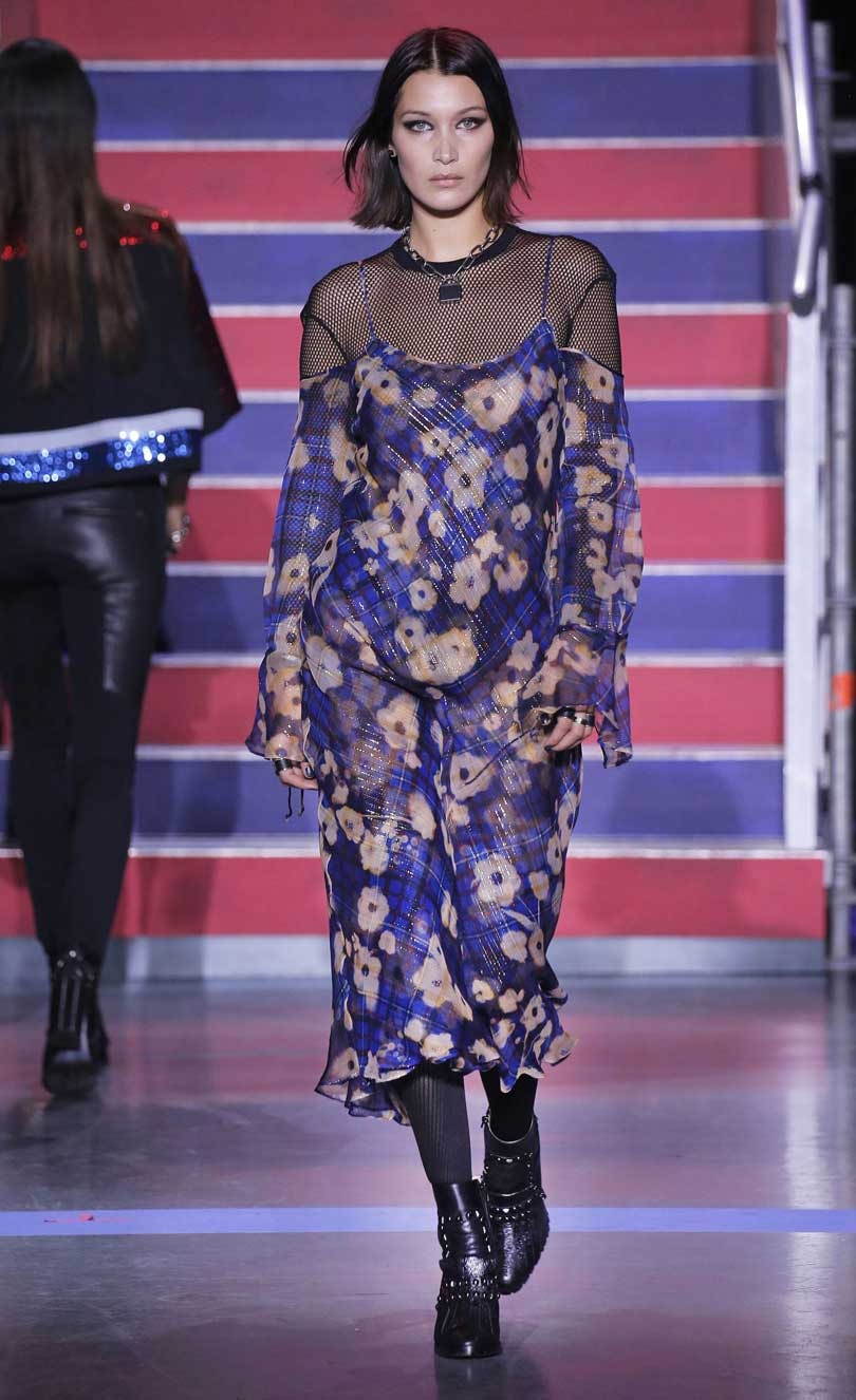 Tommy Hilfiger 'Rock Circus' closes London Fashion Week Tommy Hilfiger 'Rock Circus' closes London Fashion Week