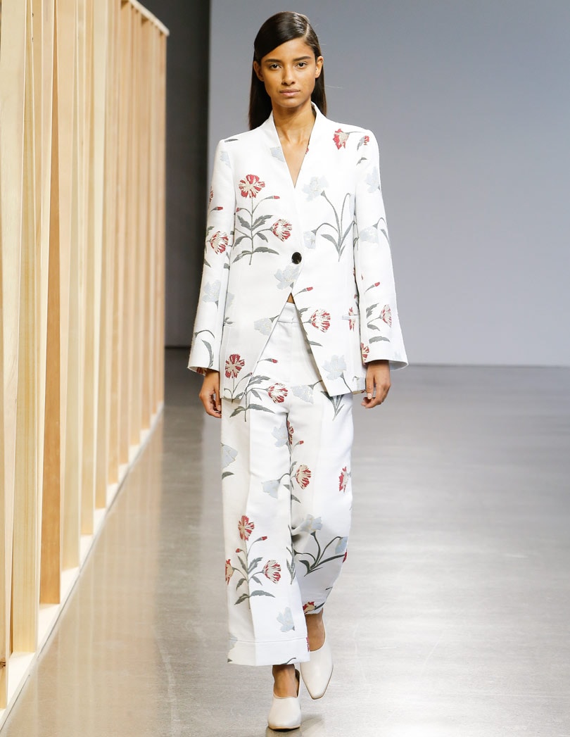 Claudia Li presented the modern princess at New York Fashion Week Claudia Li presented the modern princess at New York Fashion Week