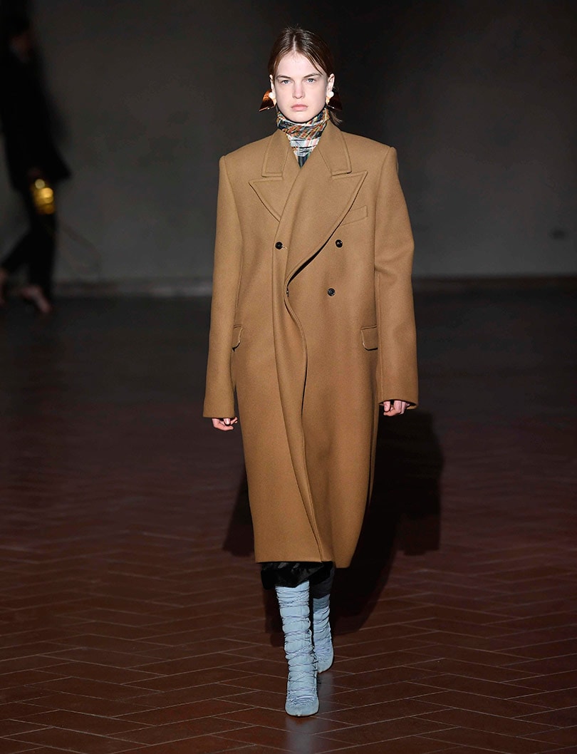 Glenn Martens presents Y/Project AW19 collection at Pitti Uomo Glenn Martens presents Y/Project AW19 collection at Pitti Uomo