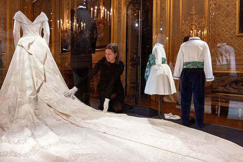 Princess Eugenie’s wedding dress goes on display Princess Eugenie’s wedding dress goes on display