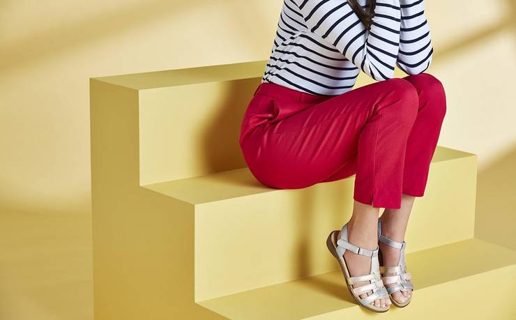 hotter shoes outlets